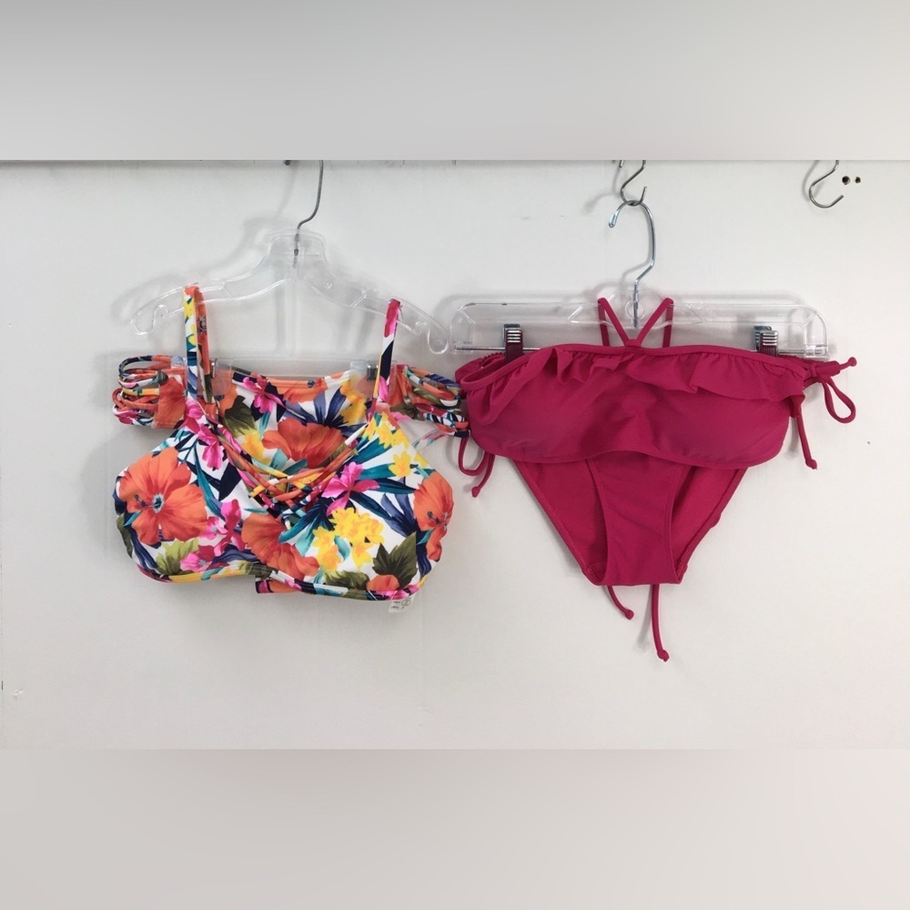 Hollister Women's Mix and Match Hi-Cut Bikini Bundle of 2 Sz S/M GREAT Condition